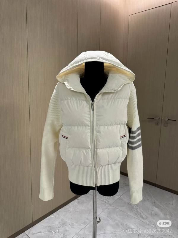 Moncler Down Jacket Wmns ID:20250918-132